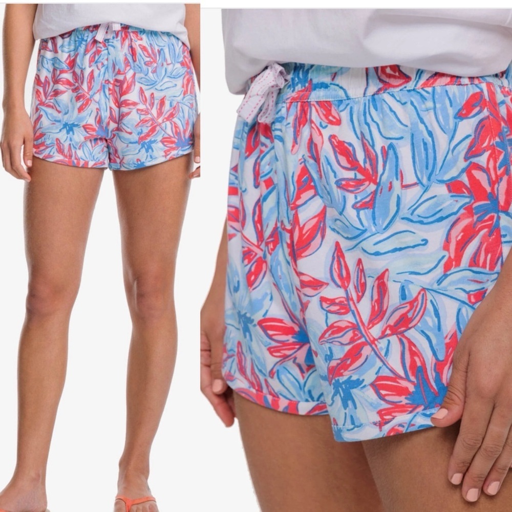 Southern Tide Blue and Pink Leaf Print Women's Shorts